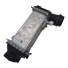 1.0 TSI MOTOR İNTERCOOLER RADYATÖRÜ  05C 145 785 C