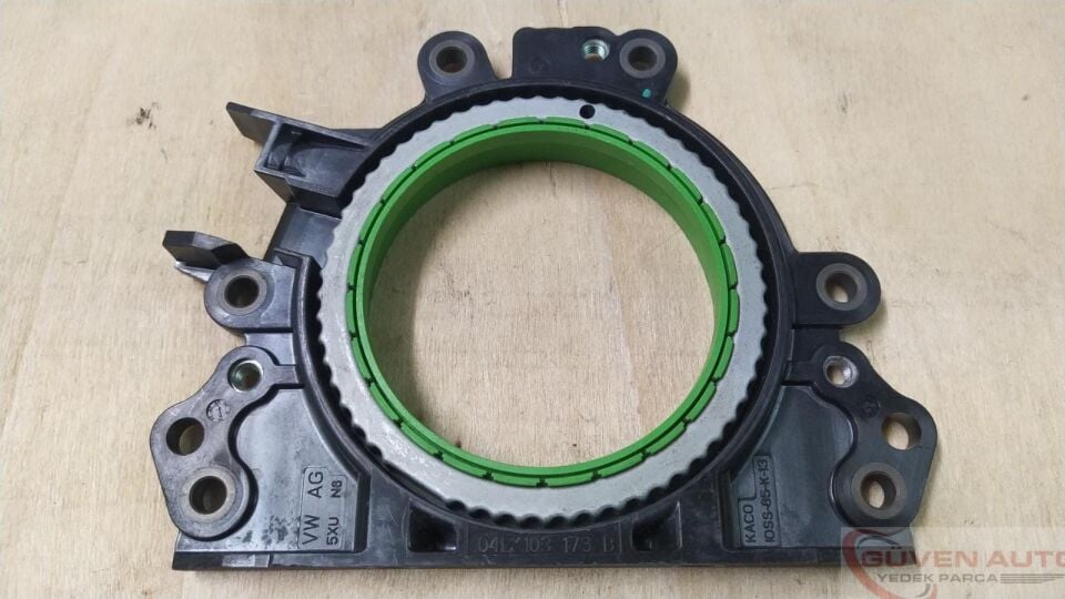 KRANK KEÇESİ - ARKA 1.2 TSI - 1.4 TSI - 1.0 TSI        -04E103173