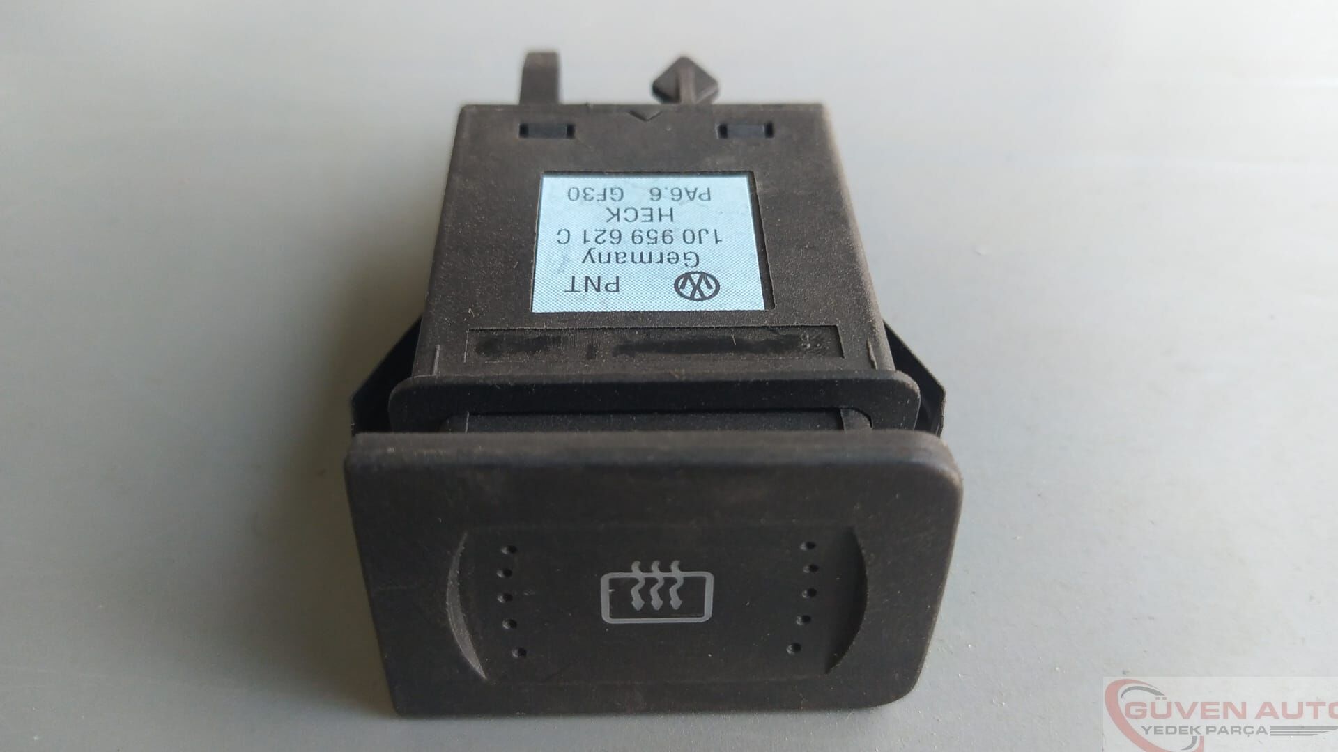 Vw Golf 4 - Bora Rezistans Tuşu    -1J0959621C