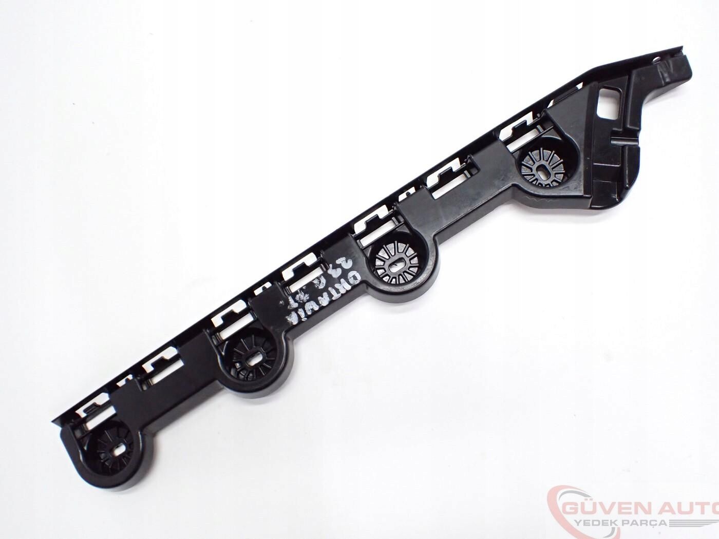 Skoda Octavia 20> Arka Tampon Braketi Sağ 5E7807394