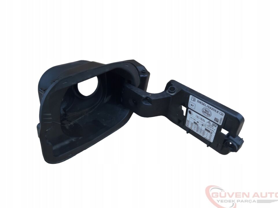 Skoda Octavia 20> Depo Dolum Kapağı  5E6809702