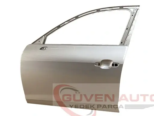Audi A4 (2016-2024) Sol Ön Kapı 8W0831051B