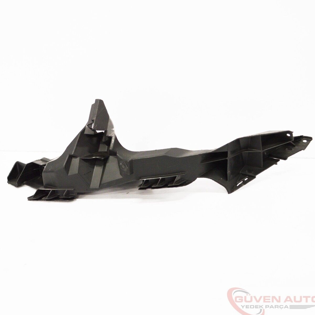 Audi A1 (2011-2014) Far Braketi Sağ 8X0805608
