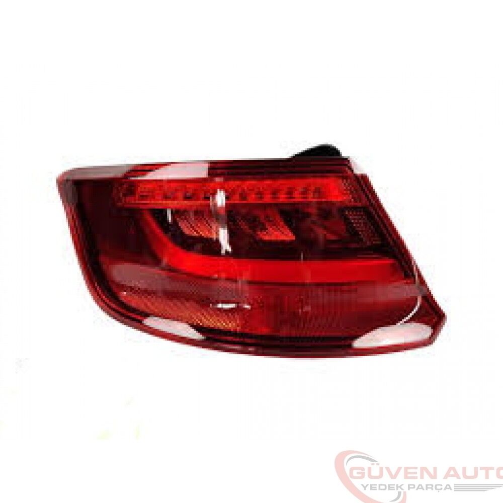 Audi A3 hB Sol Dış Stop Lambası 2013-2016          -8V4945095