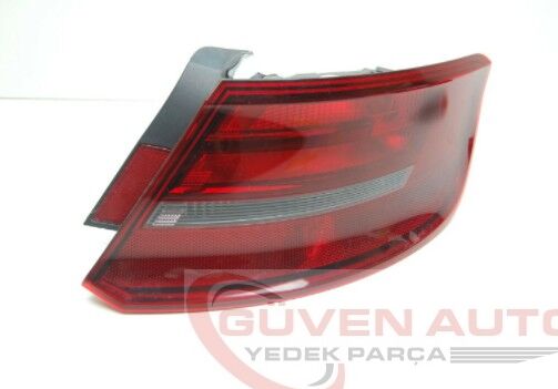 Audi A3 Hb Sağ Dış Stop Lambası  2013-2016         -8V4945096