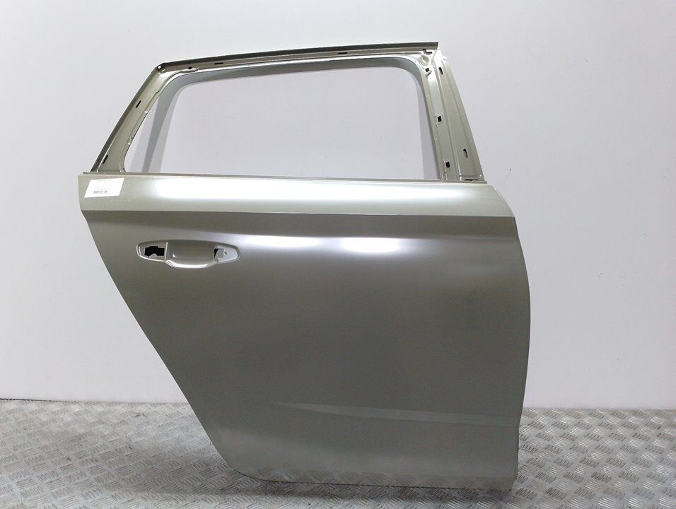 SKODA SCALA SAĞ ARKA KAPI    -657833052B