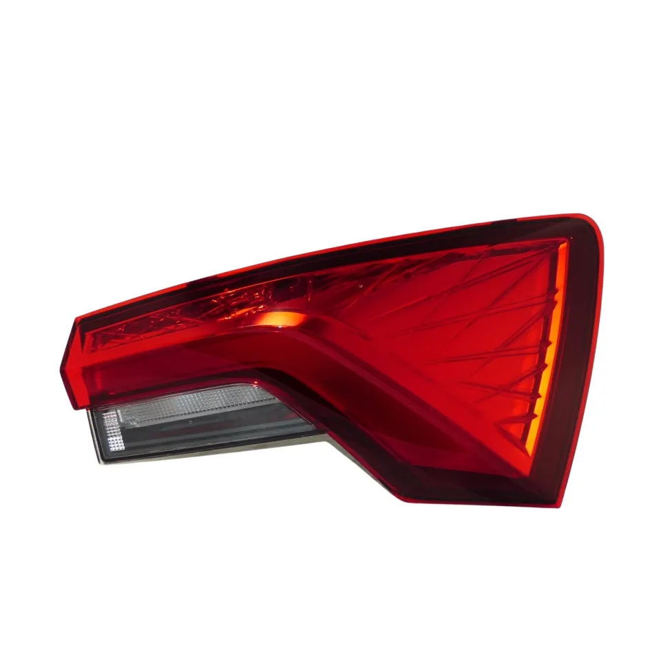 SKODA SCALA SAĞ ARKA STOP     -657945096